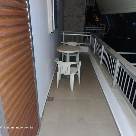 Tsikoudis Apartment